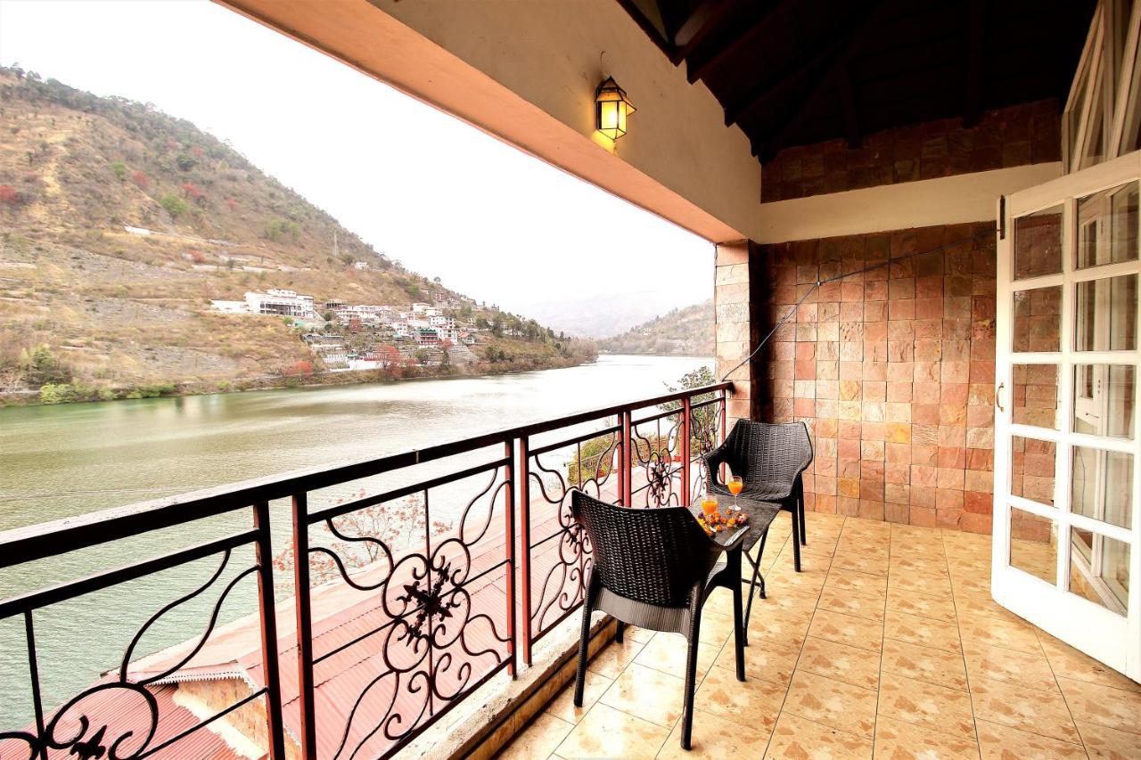 Neelesh Inn- A Luxury Lake View Hotel- 20 Kms From Nainital Bhimtal Exterior photo